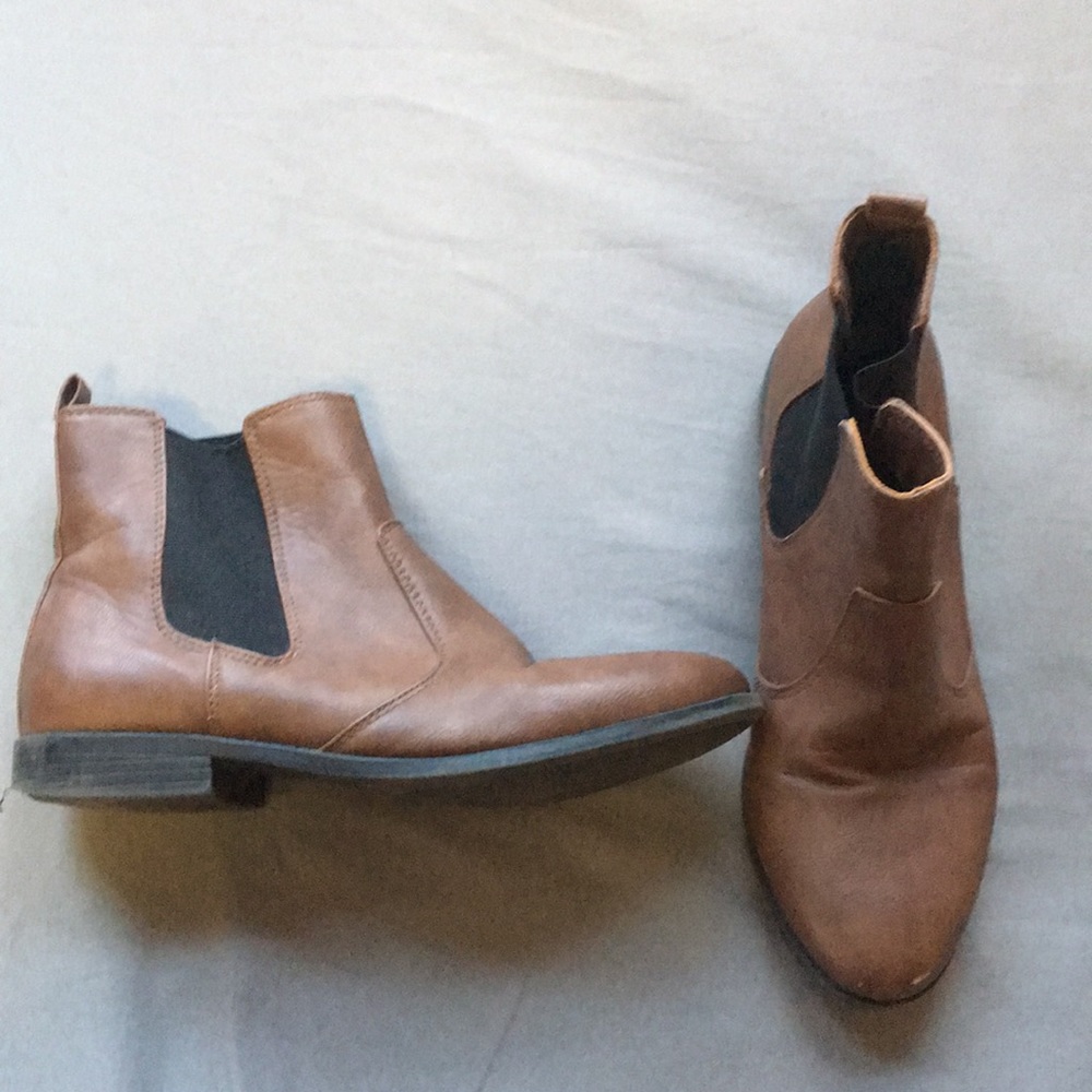 Brown pleather ankle boots